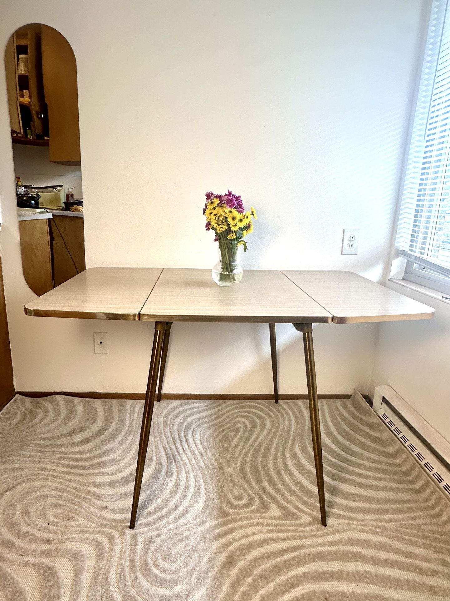 Vintage Retro Atomic Space Age 1950s Mid-Century Modern Eames Era Drop Leaf Formica Dining Kitchen Table