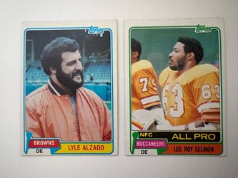 Topps 1981 NFL Football Cards Lot (2) Lyle Alzado #505, Selmon #410