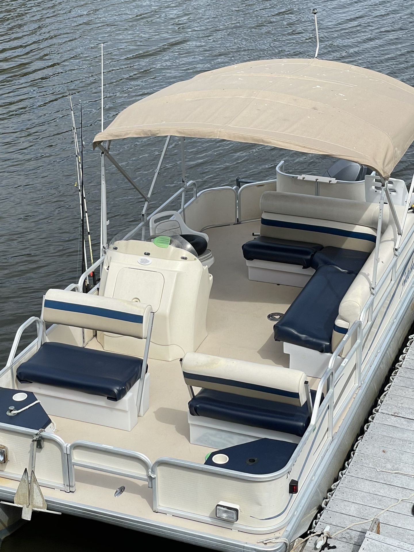 Sweetwater Pontoon 