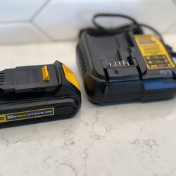Dewalt 20V Max Compact Lithium-Ion 2.0Ah Battery Pack with 12V to 20V Max Charger
