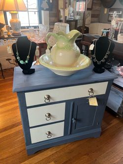 Beautiful refurbished blue and white solid wood cabinet with knapp jointed draws