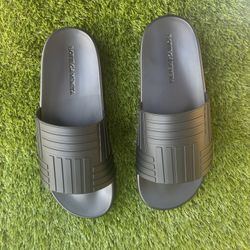 Bottega Slides