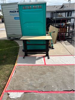 Height adjustable desk. Ergotron
