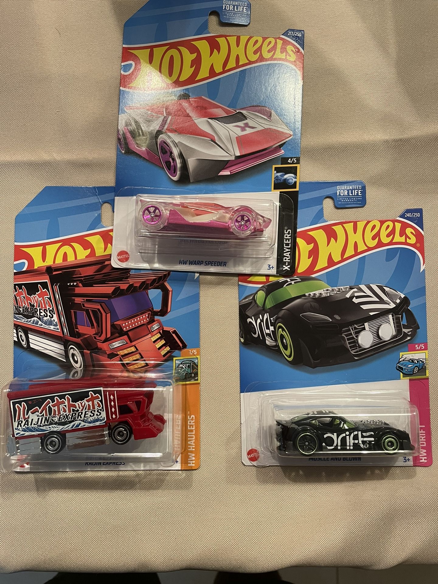 Hot Wheels TH