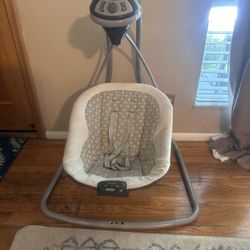 Graco Simple Sway Baby Swing 