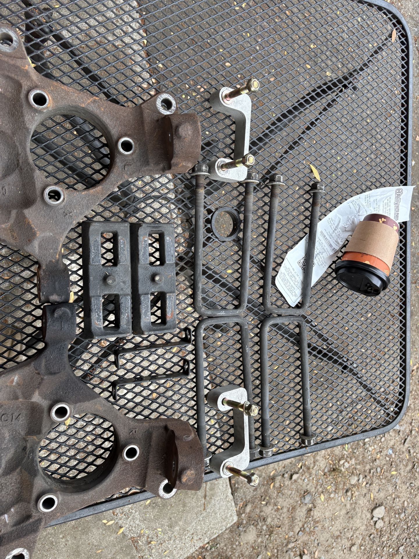 Chevy Silverado 2013 Lift Kit Hardware + Steering Knuckle Parts