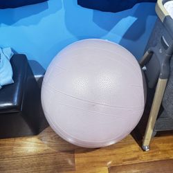 Yoga /birth Ball 