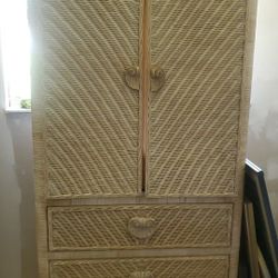 White/beige Wicker Cabinet 