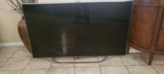 Samsung TV 55 inches