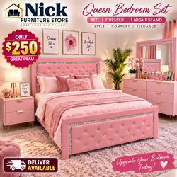 Queen bedroom