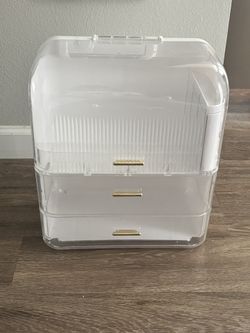 Makeup Organizer With Little LED Mirror On Side