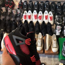 Jordan 4
