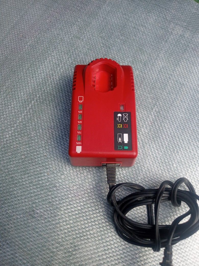 Snap-on CTC772. Lithium Charger