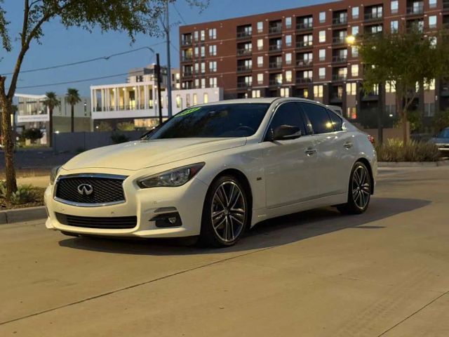 2017 INFINITI Q50
