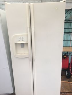 MAYTAG FRIDGE 33" PERFECT REFRIGERATOR NO ICEMAKER