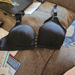 Brand New , Front Snaps Bra Black