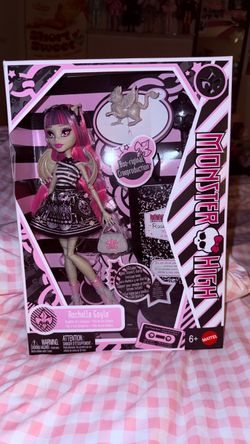 Rochelle goyle monster high creeproduction doll