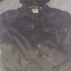 Black Sweatshirt Must Get!