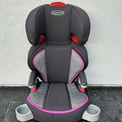 PRACTICALLY NEW GRACO HIGH BACK TURBO BOOSTER SEAT!!