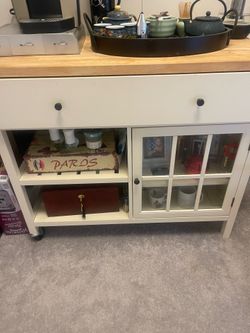Rolling Kitchen Cart / Kitchen Island