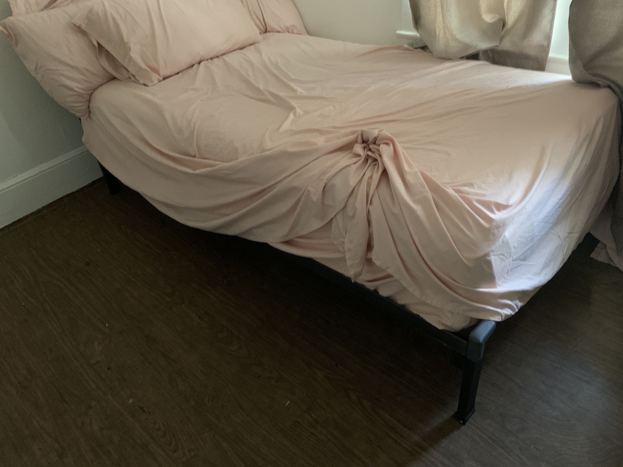 Twin Bed Very Clean Metal Frame