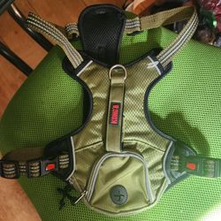 Kong Dog Harness Medium 