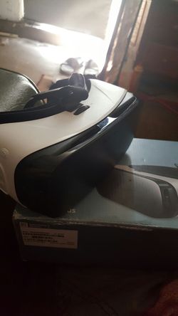 samsung Gear VR goggles