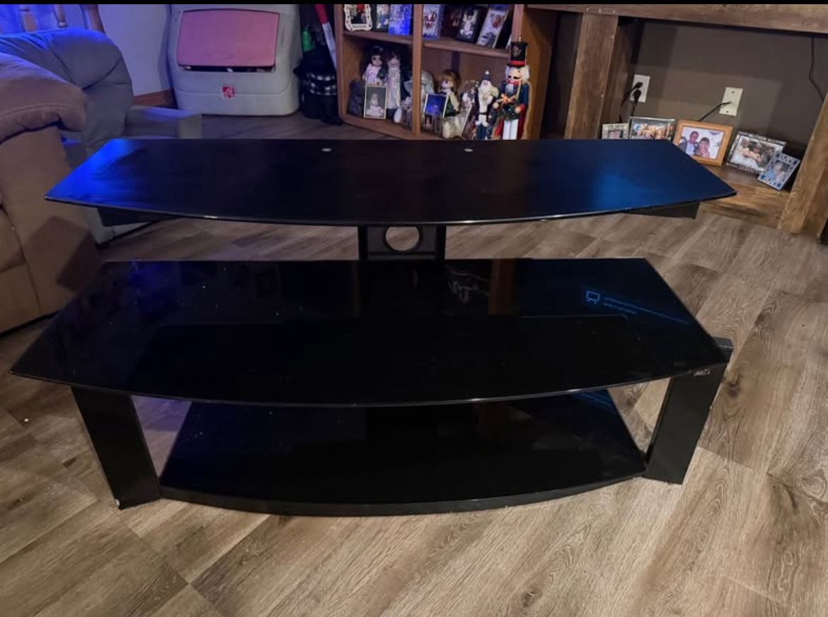 Glass+metal Tv Stand