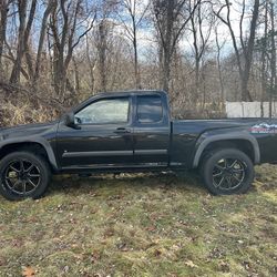 CHEVROLET COLORADO SE - 4x4