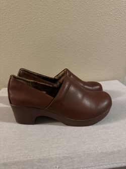 BOC Women’s Clogs