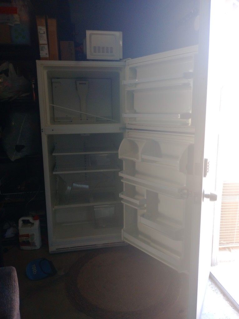 Whirlpool Frige