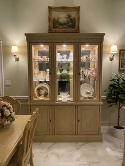 Vintage  High End Bernhardt  large China cabinet and Buffet