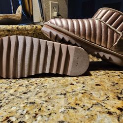 Aldo Slippere/ Slides