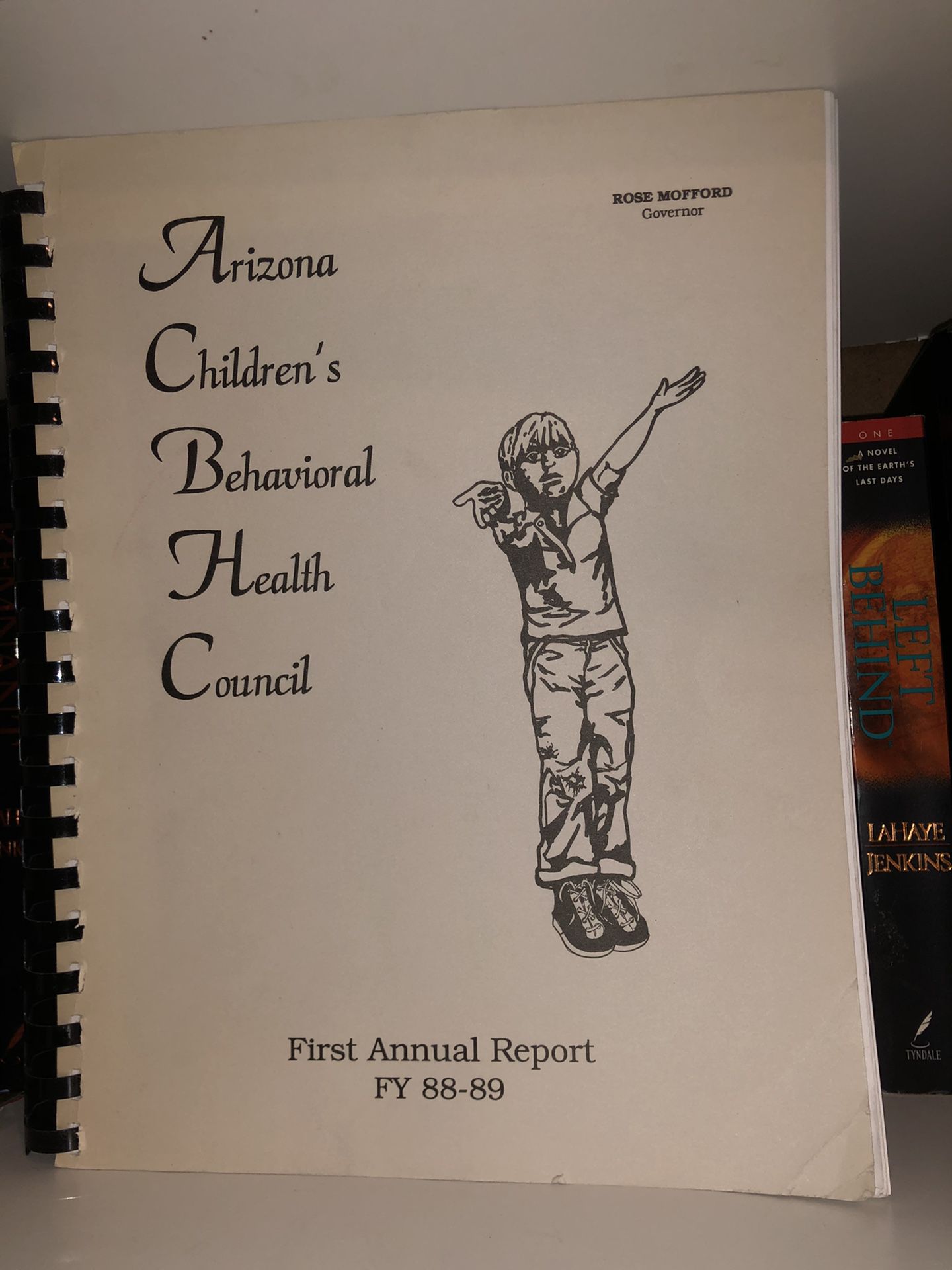 Vintage book! Arizona Children’s Behavioral Health Council - First annual report 1988-1989 ! Very interesting - rare! Only 1 available