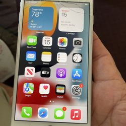 iPhone 8 Plus 64Gb Unlocked. Cracked Front And Back 