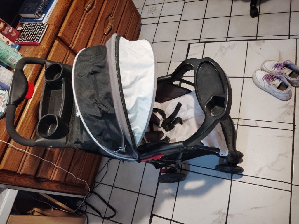 Kolcraft Stroller
