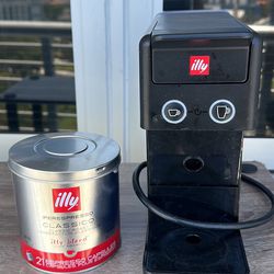 Illy Coffee Machine And Pods