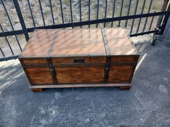 End Tables and Chest