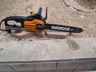 Electric chansaw in very good condition