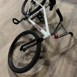 Throne Bike 