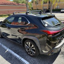 Lexus UX250h AWD FSport 2019 One Owner