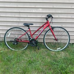 Fuji 2.3 Absolute Hybrid Bicycle 