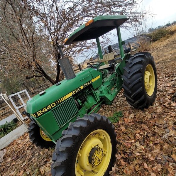John Deere 2440 4 Wheel Drive Tractor. Runs Great, New Tires All Around