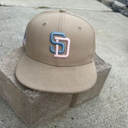 Padres fitted hat size 7 1/8