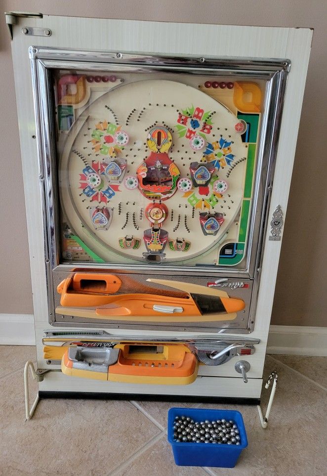 VINTAGE PACHINKO MACHINE JAPAN Sanyo AUTHENTIC!