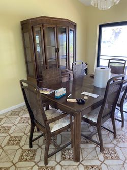 Estate Sale Dinning Room Table And Cabinet