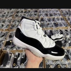 Size 9 Jordan 11s