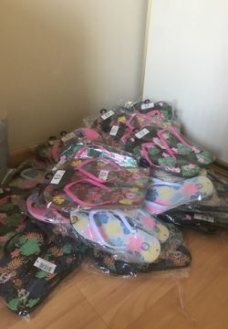 Wedding sandals favors