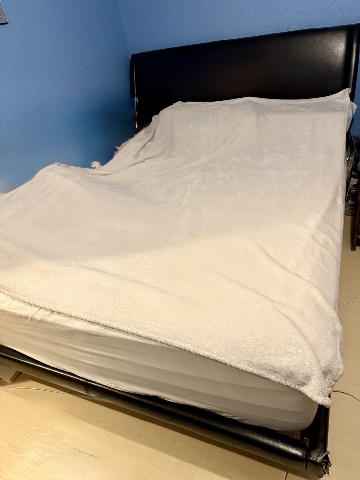 Queen Bed Frame w Mattress