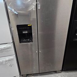 Whirlpool Refrigerator 